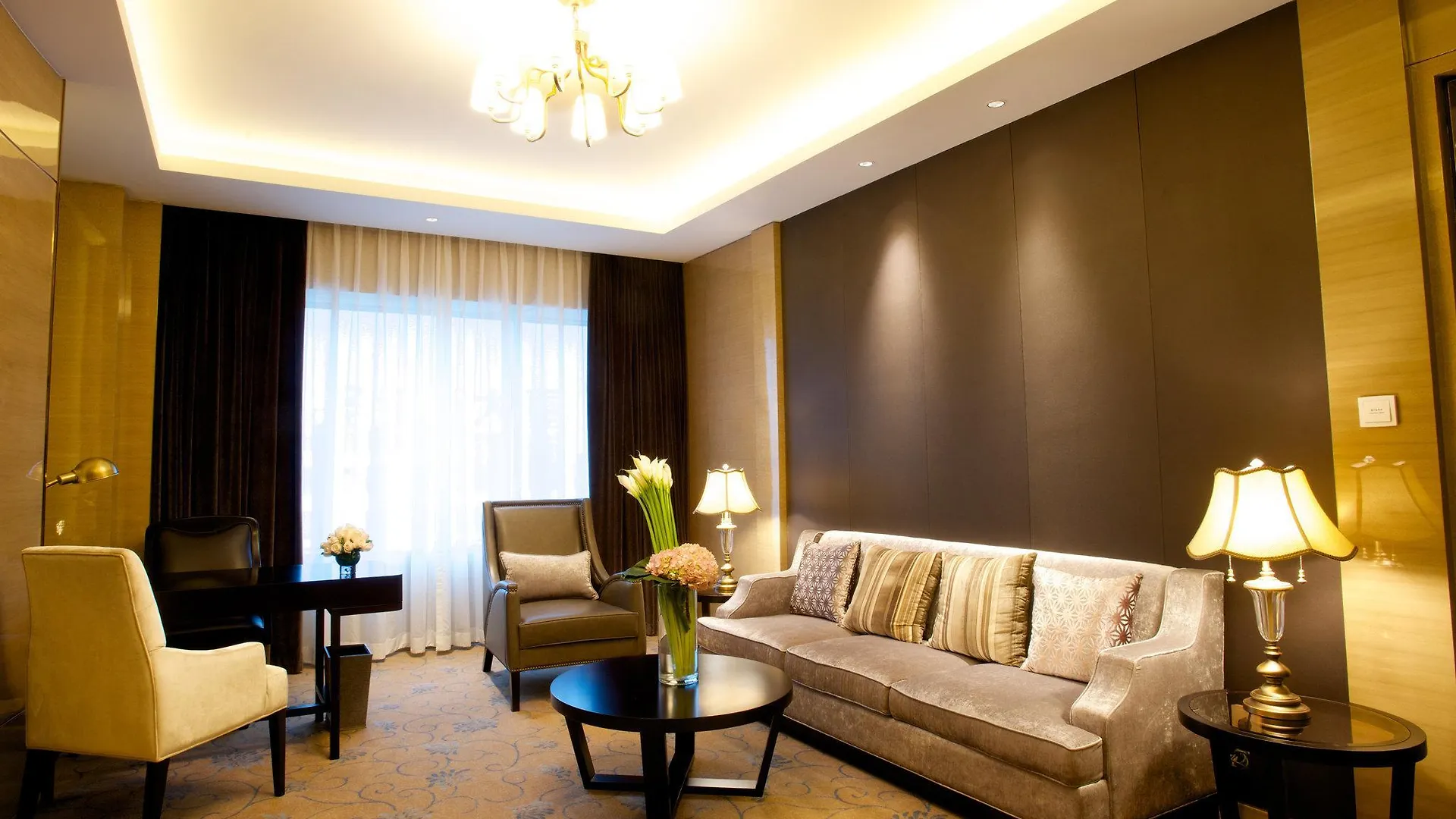 Crowne Plaza Shanghai Noah Square By Ihg Hotel