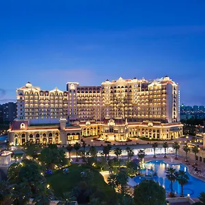 Radisson Blu Forest Manor Hongqiao - Near Necc Шанхай