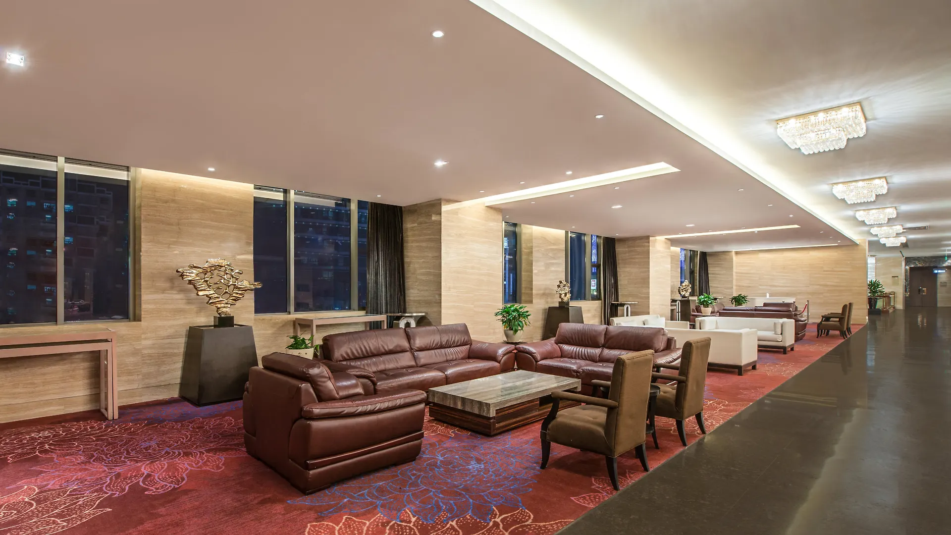 Crowne Plaza Shanghai Noah Square By Ihg 5*,  Chiny