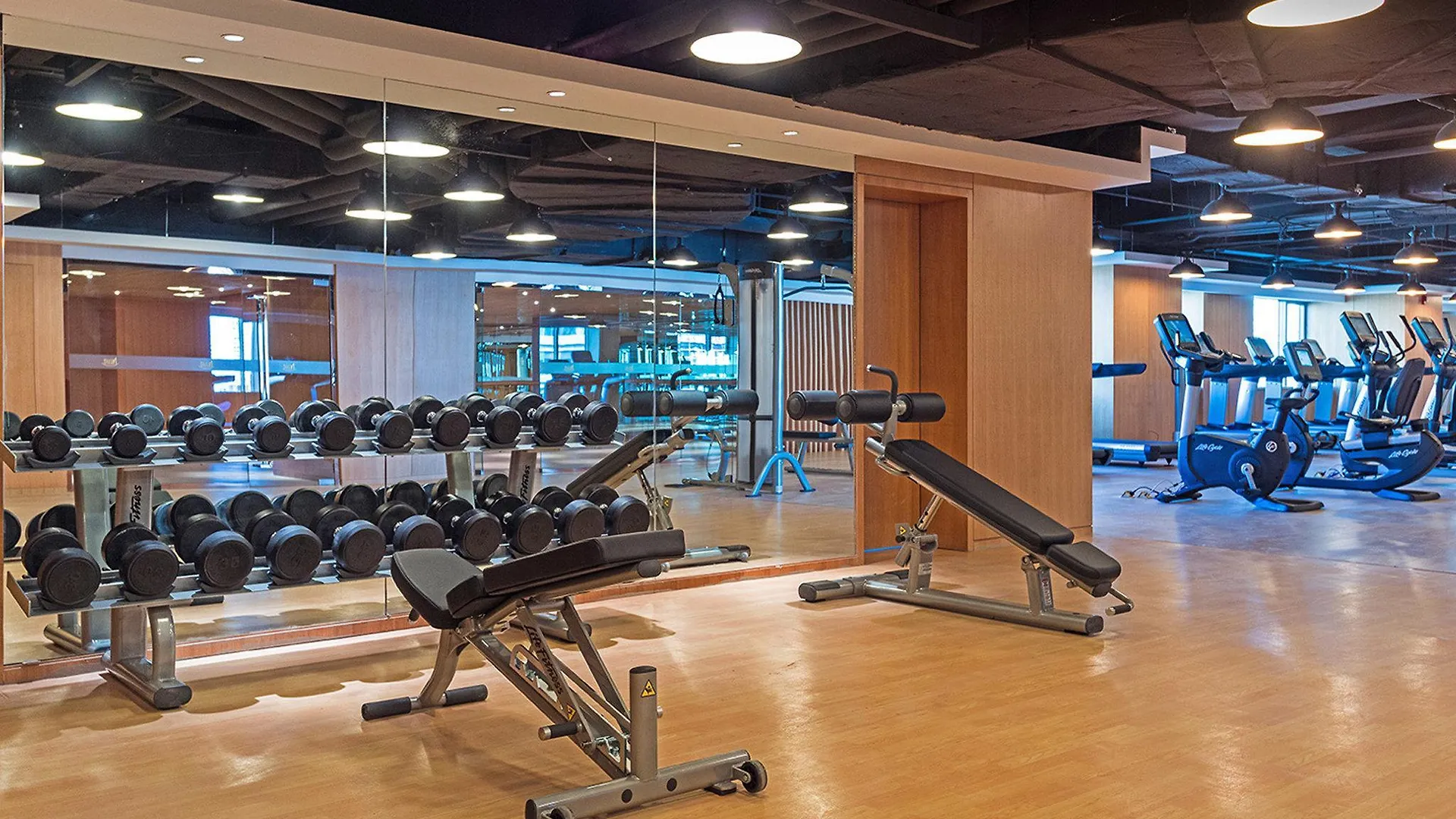 Crowne Plaza Shanghai Noah Square By Ihg China